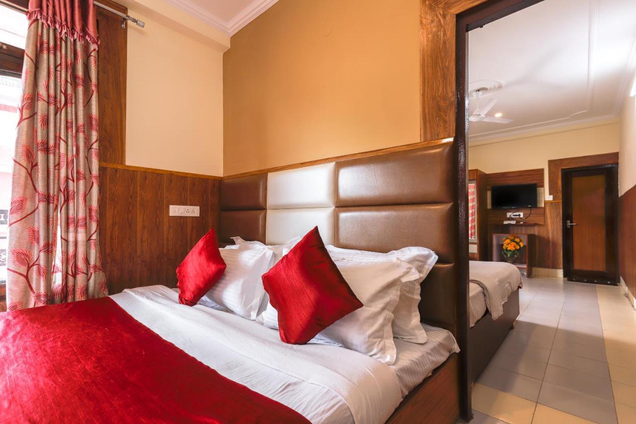 Hotel Varuni Mcleodganj Дармсала Екстер'єр фото