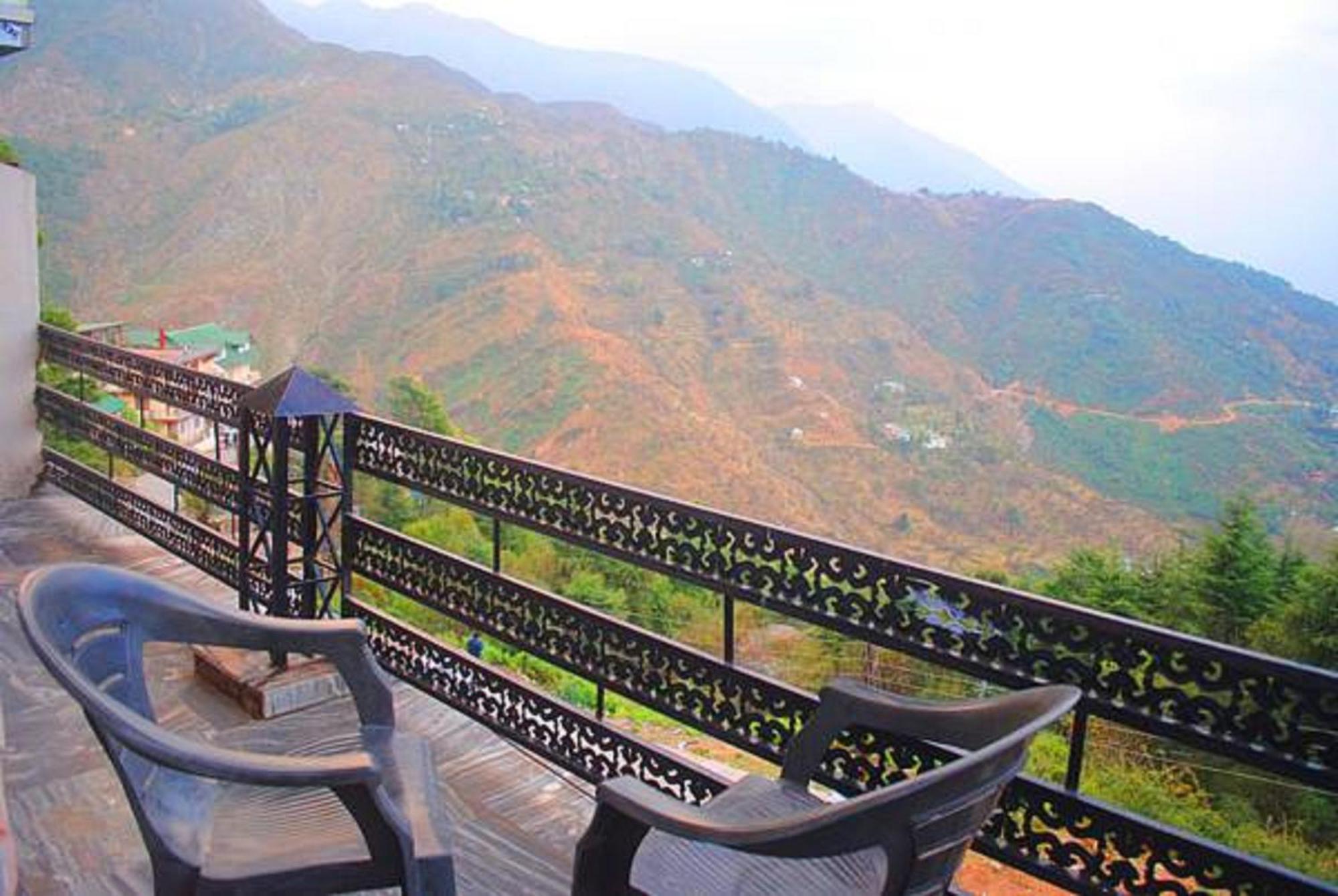 Hotel Varuni Mcleodganj Дармсала Екстер'єр фото