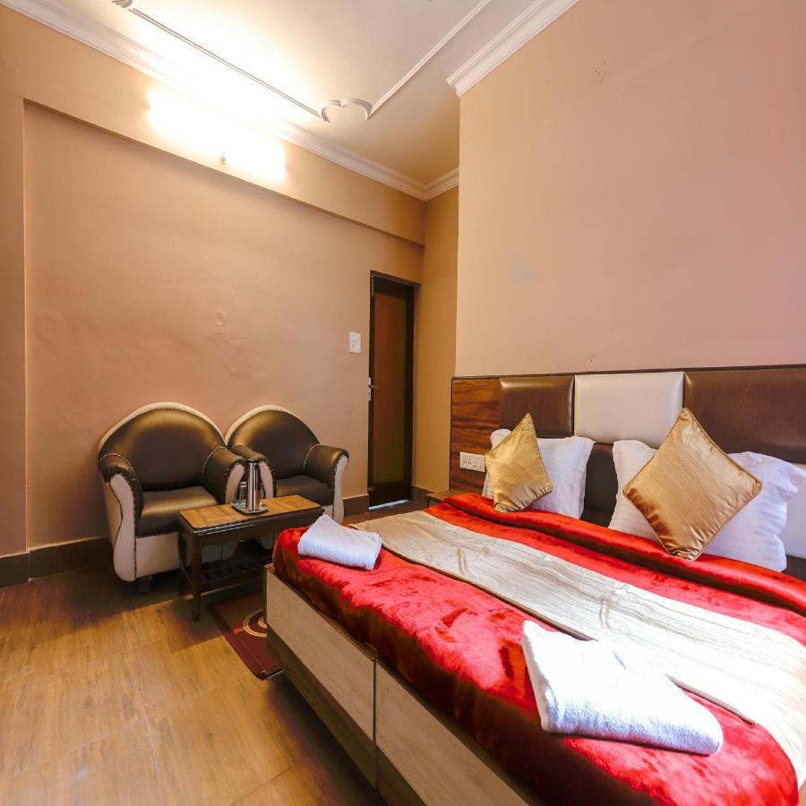 Hotel Varuni Mcleodganj Дармсала Екстер'єр фото